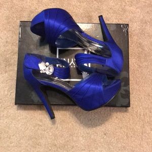 ROYAL BLUE SILK HEELS 🔥❤️🆕